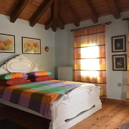 Villa Loy Loy House *