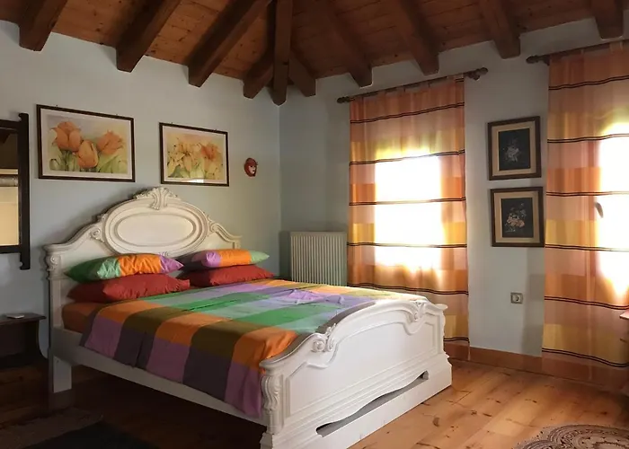 Villa Loy Loy House *